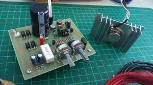 While it is no powerhouse, it is quite satisfactory for testing all preamps, many other projects, and even most power amps, as long as there is no speaker connected. 0 30v Laboratory Power Supply Electronics Lab Com