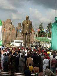 D jacob zuma statue is just 1. Reuben Abati Okorocha And Jacob Zuma S Statue The Scoopng