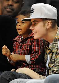 Search, discover and share your favorite chris pauls son gifs. Justin Bieber Chris Paul S Son Enjoy Courtside Seats At La Clippers Game Hollywood Life