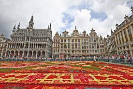 giant carpet at grand place in brussels