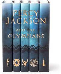 Percy jackson and the olympians 5 book paperback boxed set new covers w/poster. Amazon De Juniper Books Percy Jackson Buch Set Mit Passendem Schutzumschlag