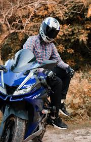 Yzf r15 v3 is also available on emi option with emi starting from ₹ 5,882 in chennai. R15 Pictures Download Free Images On Unsplash