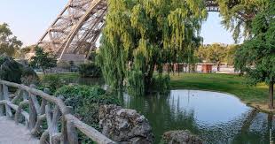 Gardens Of The Eiffel Tower A Stopover