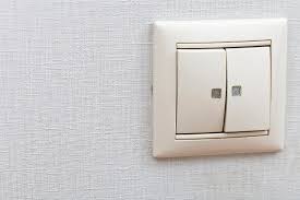 how to wire two light switches with one