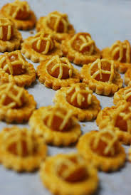 cookies pineapple tarts