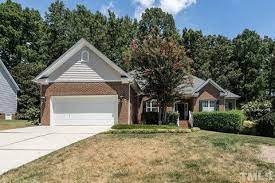 homes in cary nc