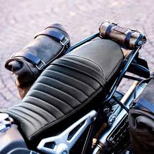 If you need some kits to change to looks of your bmw r ninet , moto guzzi v7 or v9 , you should take a look at their products! Leather Seat Bmw Ninet Unit Garage Black
