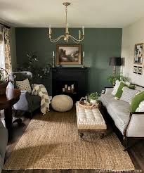 Green Decor Accents For Spring Hymns
