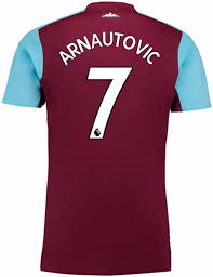 Der verein wurde 1895 gegründet und hieß zunächst 5 jahre lang. 2017 18 West Ham Home Football Soccer T Shirt Trikot Marko Arnautovic 7 Amazon De Bekleidung