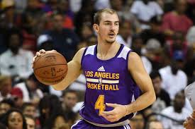Los Angeles Lakers Sign Alex Caruso Good Bull Hunting