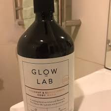 glow lab coconut sandalwood wash