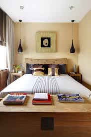 Уютна спалня в неутрални цветове с голямо двойно легло. 70 Interiorni Resheniya Za Malka Spalnya Rozali Com