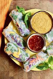 fresh spring rolls with 2 dipping