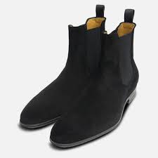 Cotton twill linings and leather insoles. Black Suede Italian Chelsea Boots