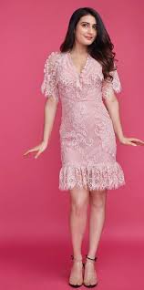 falguni shane pea pink dress