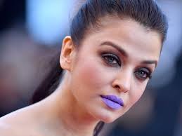 were these bollywood actresses makeup