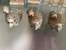 3pcs hedgehog statue wildlife