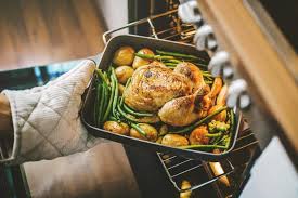 Thanksgiving day, annual national holiday in the united states and canada celebrating the harvest and other blessings of the past year. You Can Now Buy An Entire Christmas Dinner In A Tin Can