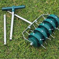 rolling lawn aerator