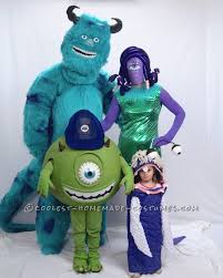 Pajamas make up a majority of this outfit, which means your toddler will be comfy and cozy all night. Coolest Homemade Sully Costumes