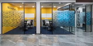 20 Polychromatic Office Interior Design