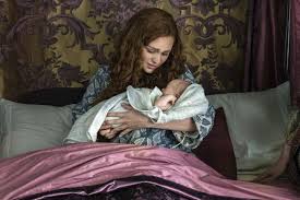 Moore, the show premiered on august 9, 2014, on starz. Outlander Why Jamie And Claire Weren T There For Jeremiah S Birth In Season 4 Ew Com