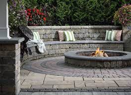 patio seating walls fire pit ideas