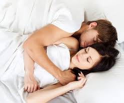 10 Hal Yang Dilakukan Pasangan Bahagia Sebelum Tidur | RIAU24.COM