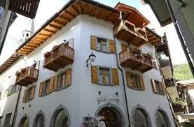 Maybe you would like to learn more about one of these? Casa Ferrari Rododendro Holiday Apartment In Pinzolo