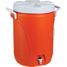 rubbermaid water jug with carry