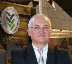 <b>Lothar Schmitt</b>, Direktor Landwirtschafts- und Off-The-Road-Reifen bei <b>...</b> - BSSch