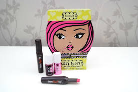 benefit cosmetics kissy missy lip kit