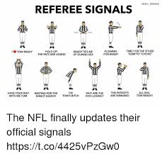 Memes Referee Signals Tom Brady Hold Up The Pats Are Losing