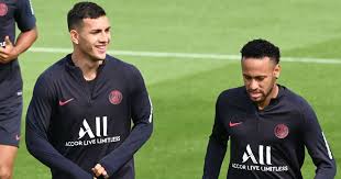 Neymar will stay with PSG despite Barcelona links ― Paredes