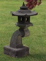 Cantilever Japanese Paa Lantern