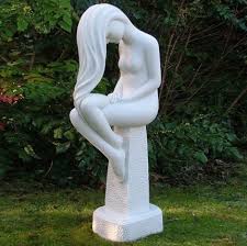 Enigma Garden Statue Large Fortuna