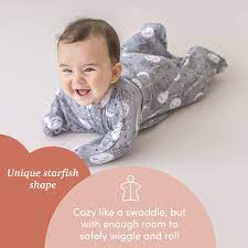 Amazon.com: SleepingBaby Zipadee-Zip Transition Swaddle - Cozy Baby Sleep  Sack with Zipper Convenience, Cotton, Acrylic, Roomy Baby Wearable Blanket  for Easy Diaper Changes - Goodnight Moon, Large (12-24 Month) : Baby