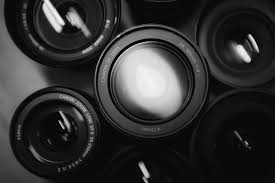 A simple lens consists of a single piece of transparent material. Photography 101 Understanding Camera Lenses Basics 2021 Masterclass