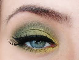 how to create a green eye makeup look
