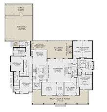 Modern Farmhouse Plan