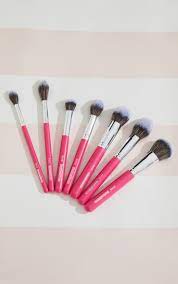 cream essential face brush set