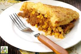 In a mixing bowl, whisk eggs, milk, sugars, and aromatics. Pulled Pork Skillet With Cornbread Recipe This Mama Cooks On A Diet