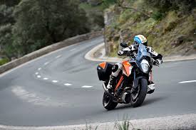 Ktm 1290 super duke r would be launching in india around june 2021 with the estimated price of ktm 2020 1290 super duke r is going to launch in india with an estimated price of rs. Ktm 1290 Superduke Gt 2016 On Review Specs Prices Mcn