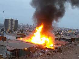 Dos Casas Destruidas Dej Incendio Ocurrido En Chill N Soychile Cl gambar png