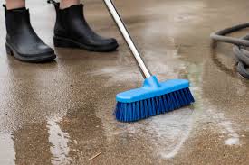 how to clean a concrete patio