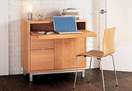 Don't let a poor office layout hinder your business. Swissmiss Compact Desk