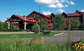 Situated in wisconsin dells, this cabin is 0.1 mi (0.2 km) from christmas mountain and 3.1 mi (5 km) from mirror lake state park. Great Wolf Lodge 8 Essential Tips For A Great Vacation