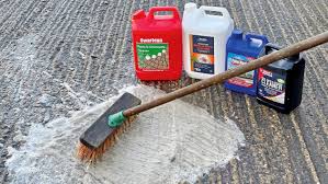how to clean concrete driveway without
