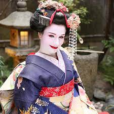 kyoto geisha and maiko makeover experience