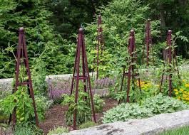brown garden iron obelisk um new
